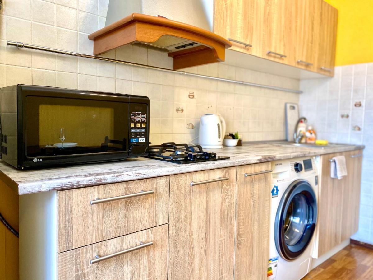 Apartpoltava Центр Полтави, Простора Та Зручна Квартира Біля Пует, 2-Окремі Кімнати, Звітна Документація Для Відрядження Dış mekan fotoğraf